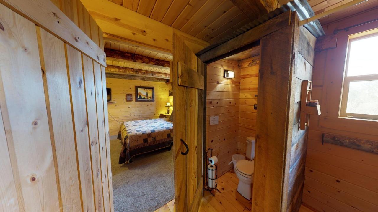 Ranch Mountain Cabin, Stunning! BBQ, Campfire, Hiking Monticello Exterior foto